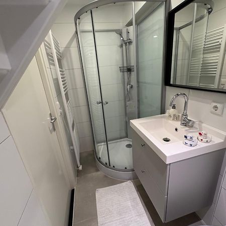 Down Under In Veere Villa Bagian luar foto